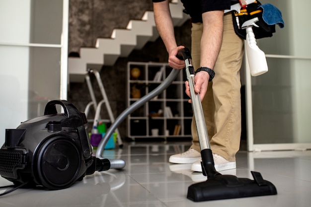 House Cleaning and Services